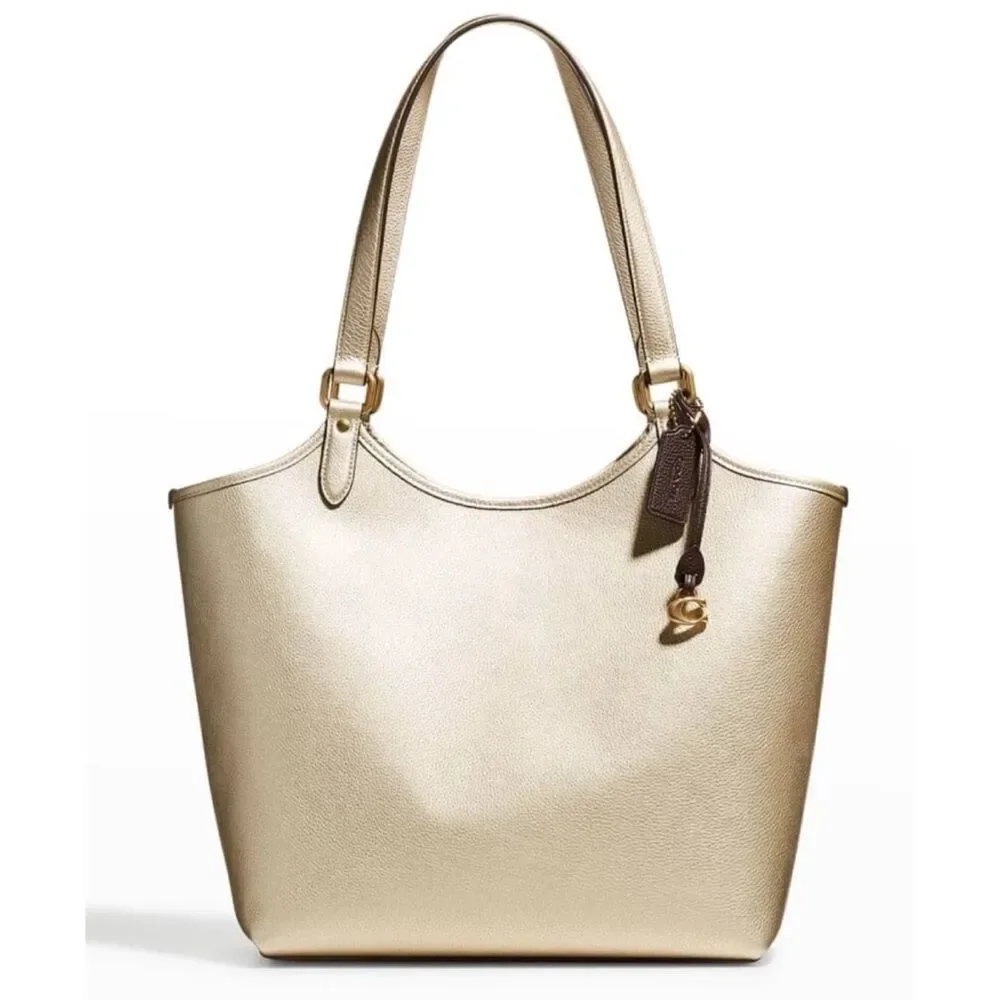 Rare Coach 1941 Everyday Metallic
Leather Tote Bag - Picture 2 of 12